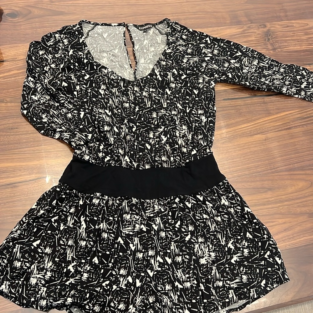 Express Black and White Patterned Romper, Ladies S